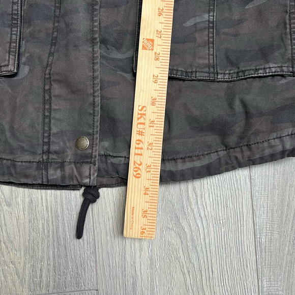 American Eagle Camo Y2K Faux Fur Hood Parka Jacket Coat Womens Sz M Camouflage - Picture 5 of 7